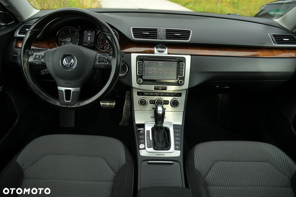 Volkswagen Passat Alltrack 2.0 TDI 4Mot DSG - 23