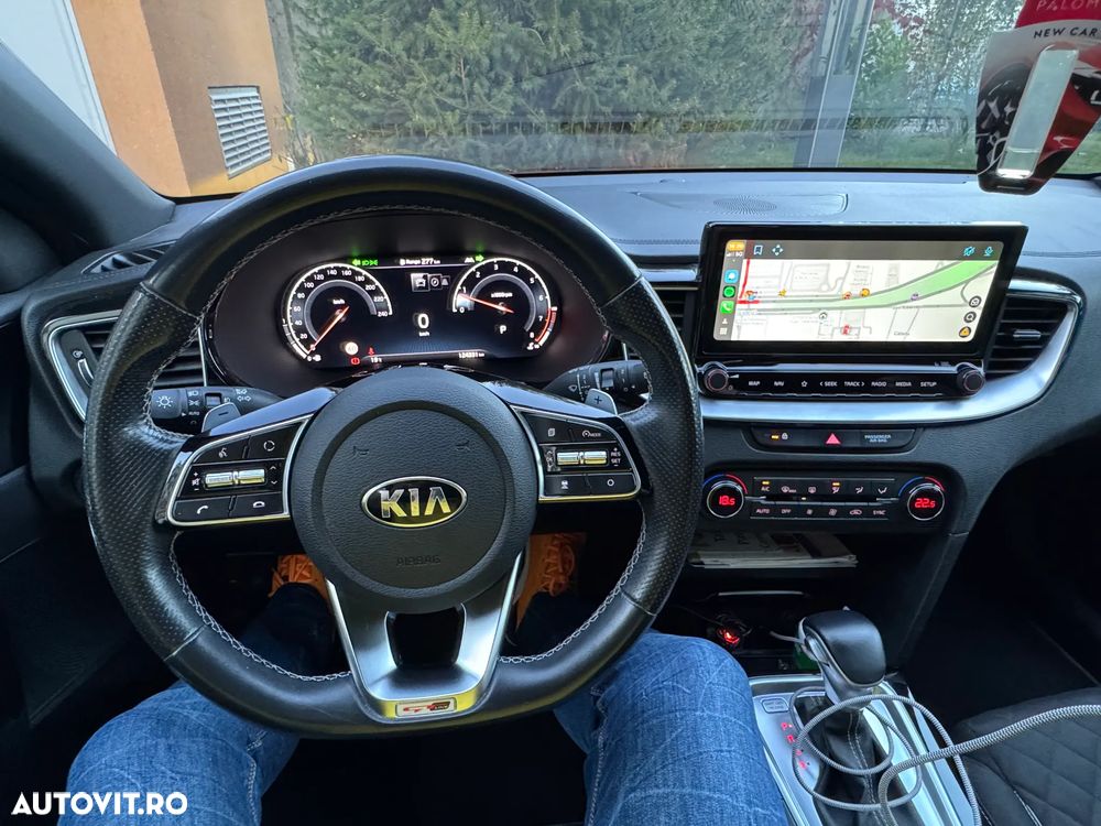 Kia Ceed 1.4 T-GDI 7DCT GT Line - 19