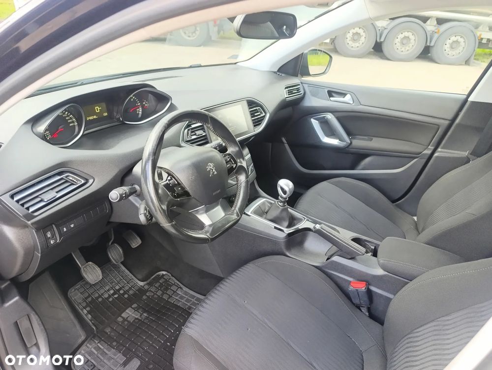 Peugeot 308 BlueHDi 120 Stop & Start Business-Line - 22