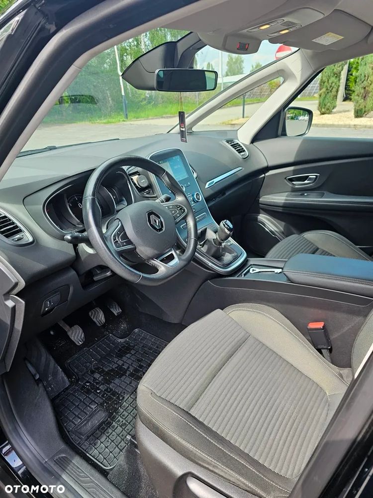 Renault Scenic BLUE dCi 120 BUSINESS EDITION - 8