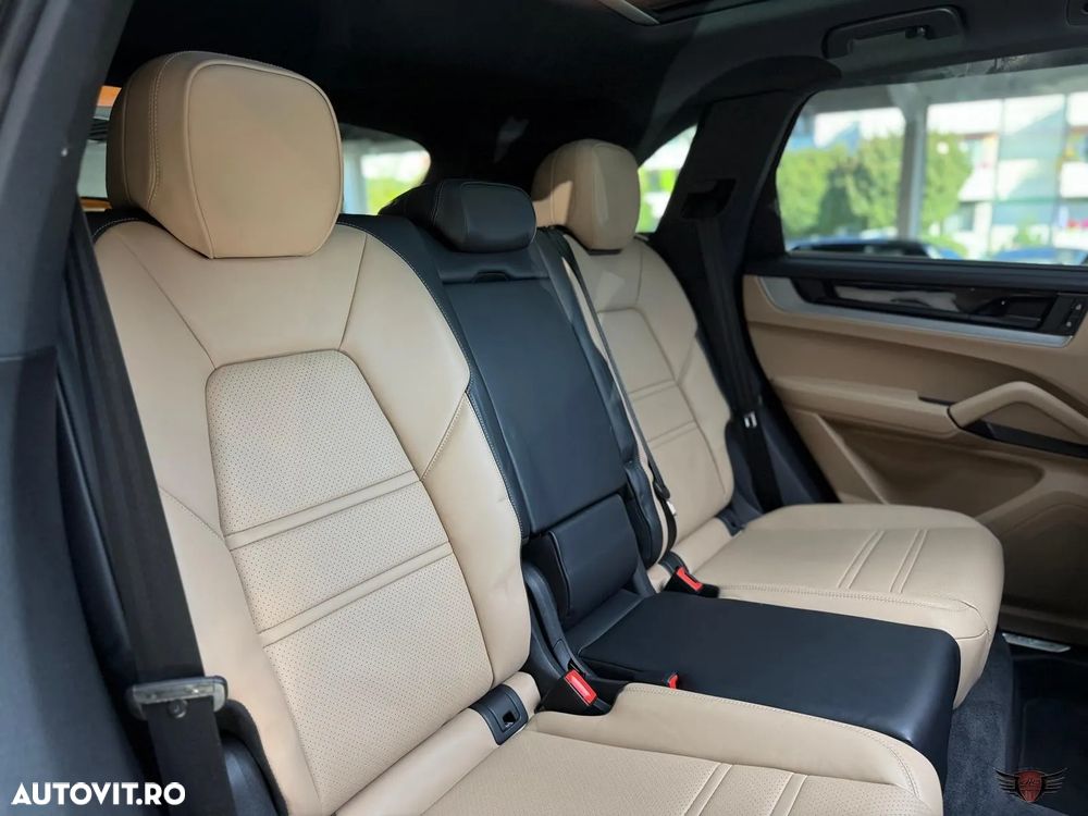 Porsche Cayenne S Tiptronic S - 29