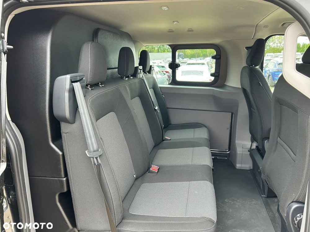 Volkswagen Transporter Furgon PLUS Edition/5-cio osob./AUTOMAT (L2) 2.0 TDI 170KM, r.o. 3500 mm - 18