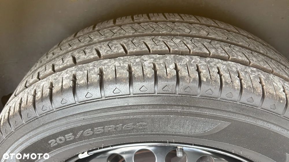 Volkswagen Transporter Kombi L1H1 - 33