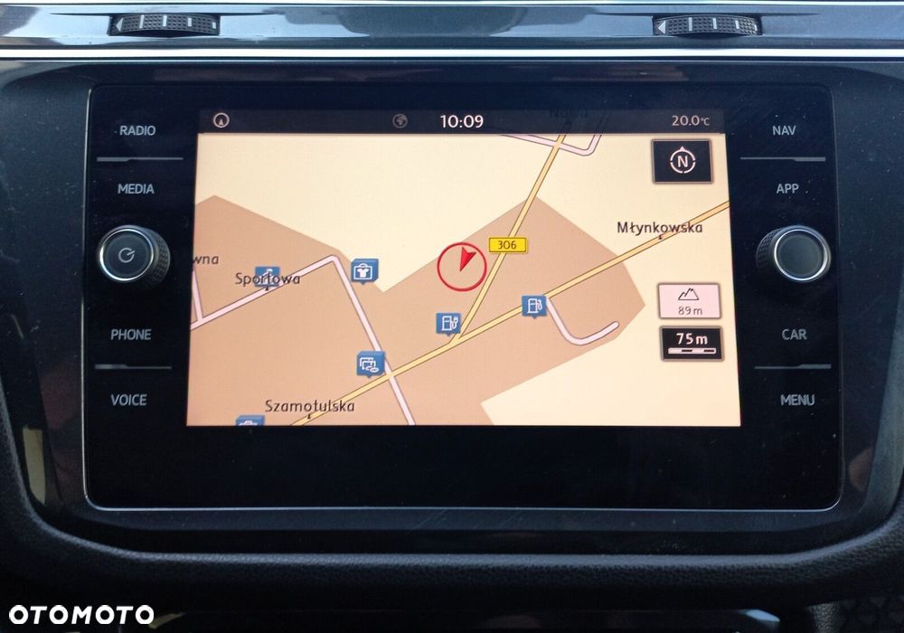 Volkswagen Tiguan - 13