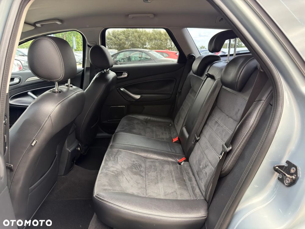 Ford Mondeo 2.0 Champions Edition - 25
