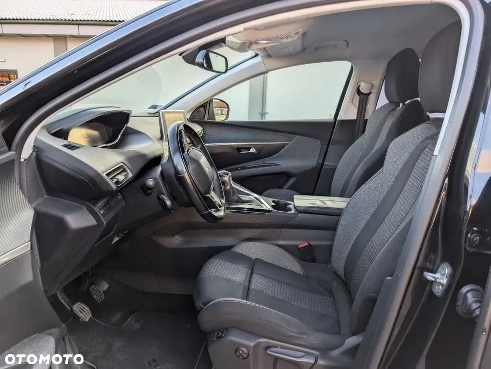 Peugeot 5008 1.2 PureTech Active S&S - 13