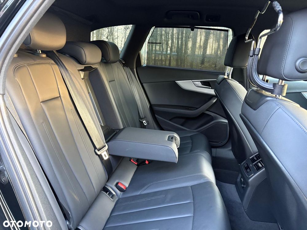 Audi A4 Avant 40 TDI Sport S tronic - 12