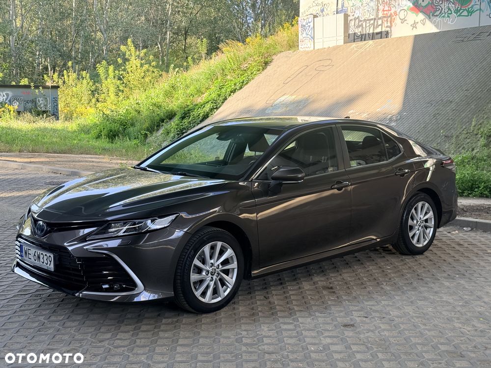 Toyota Camry 2.5 Hybrid Comfort CVT - 1