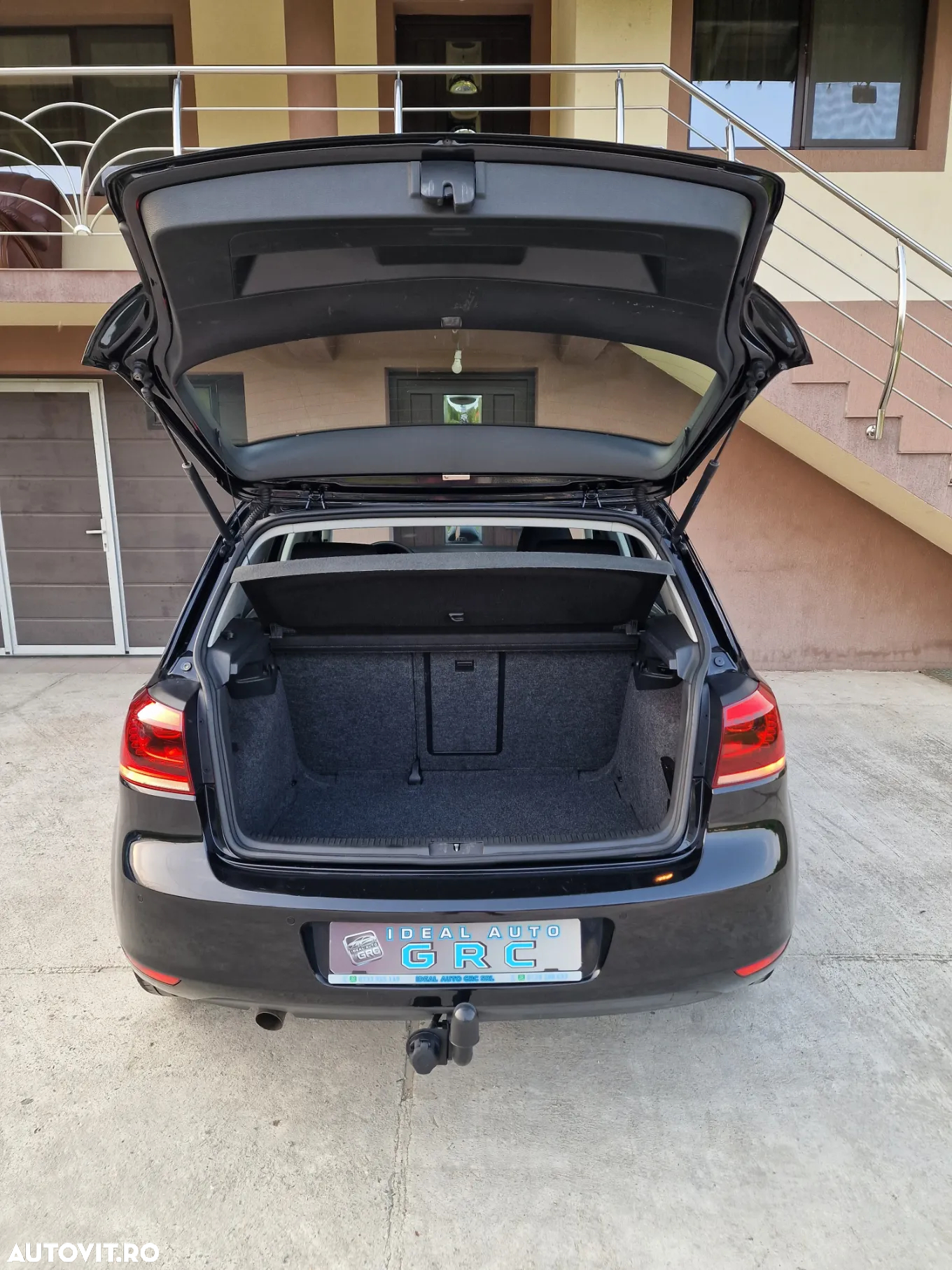 Volkswagen Golf - 36