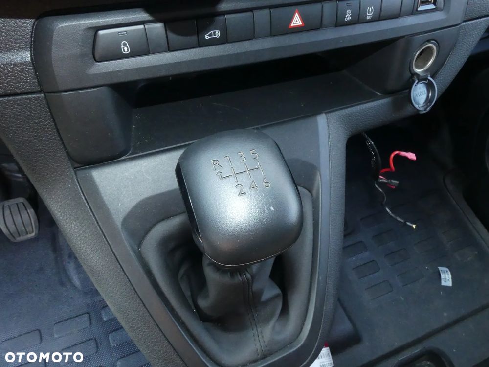 Peugeot Expert - 15