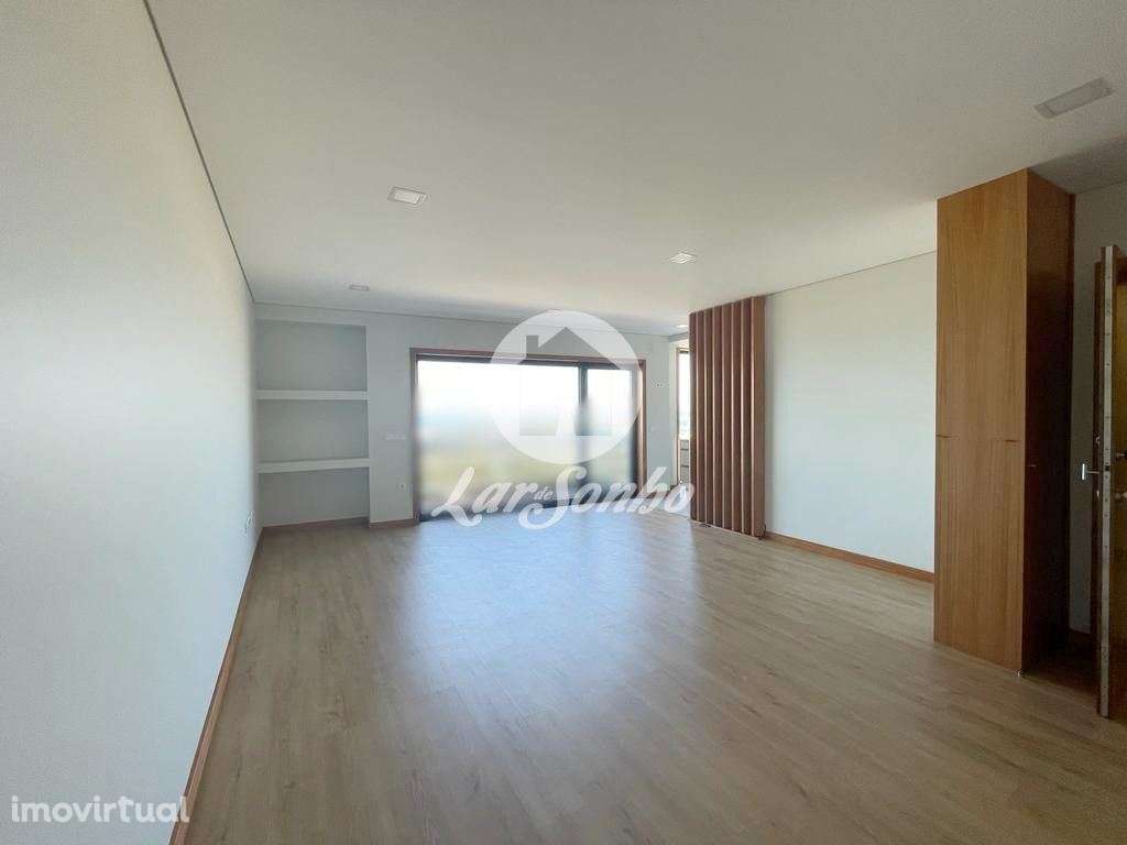Apartamentos T2 NOVO na 1ª Linha de Mar em Vila do Conde!!! - Grande imagem: 3/17