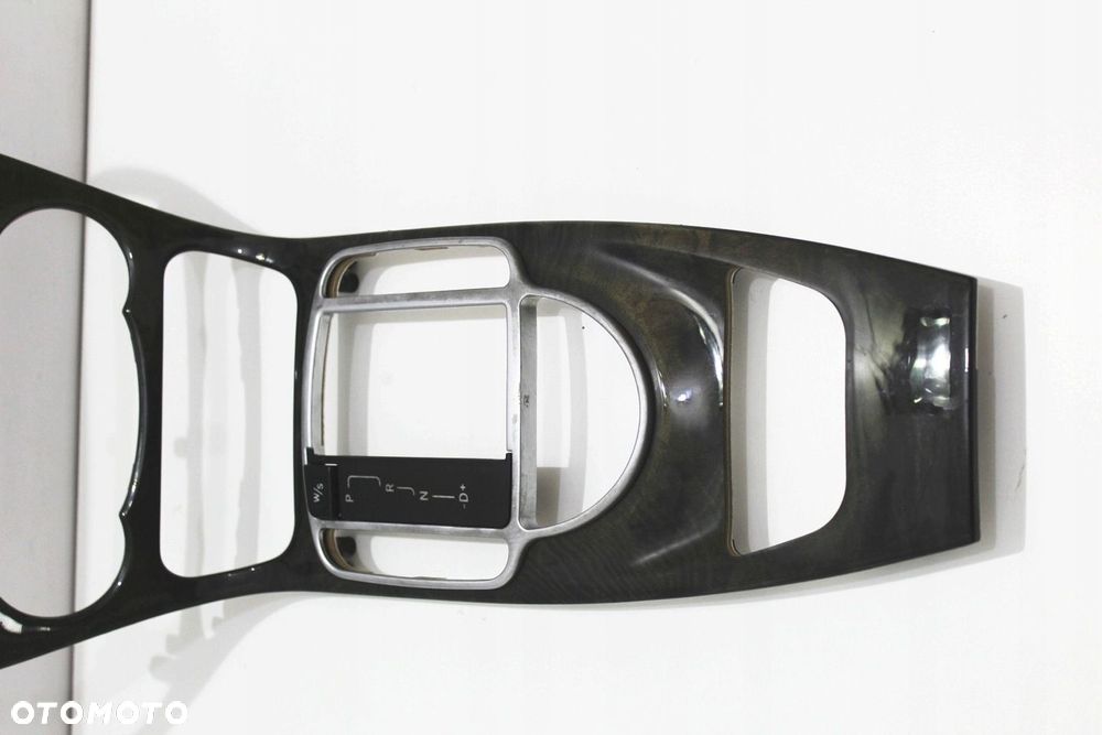 Ramka środkowa konsoli panel dekor drewno Mercedes SL R230 W230 SL500 SL350 - 6