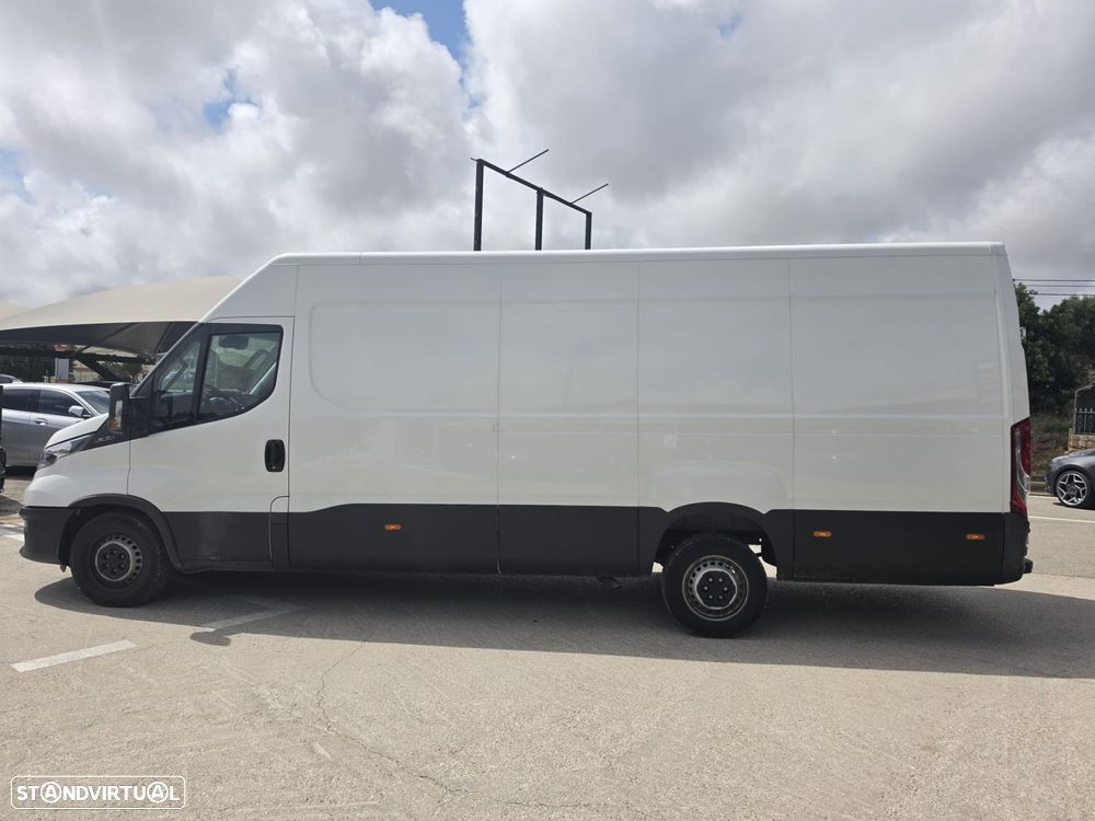 Iveco Daily 2.3D 35S16 Longa - 9
