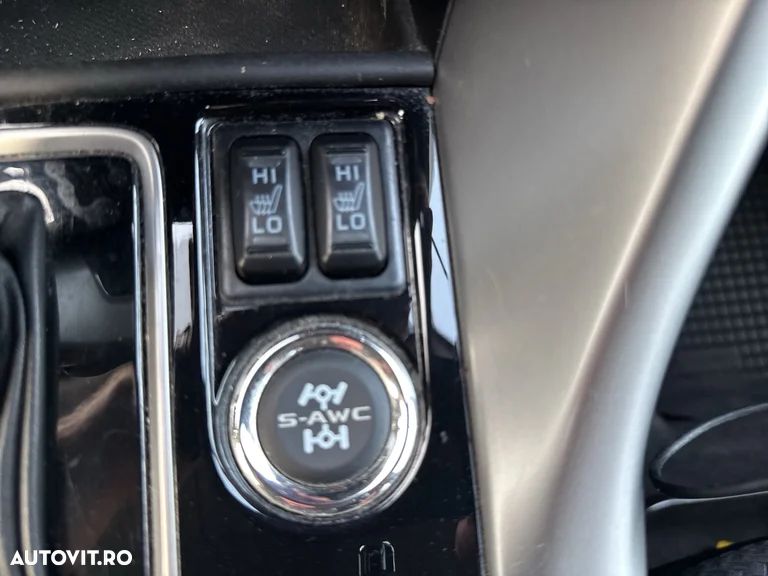 Mitsubishi Eclipse-Cross 1.5-litre 16-valve DOHC MIVEC 4X4 Invite+ Aut. - 22