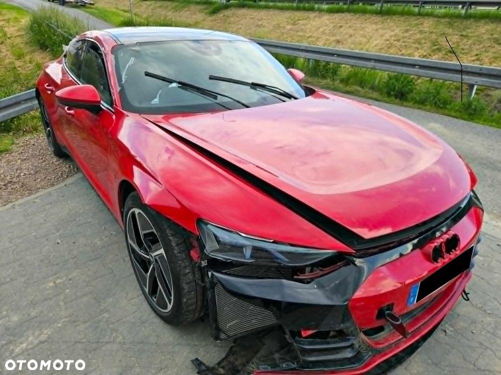 Audi e-tron GT quattro - 11