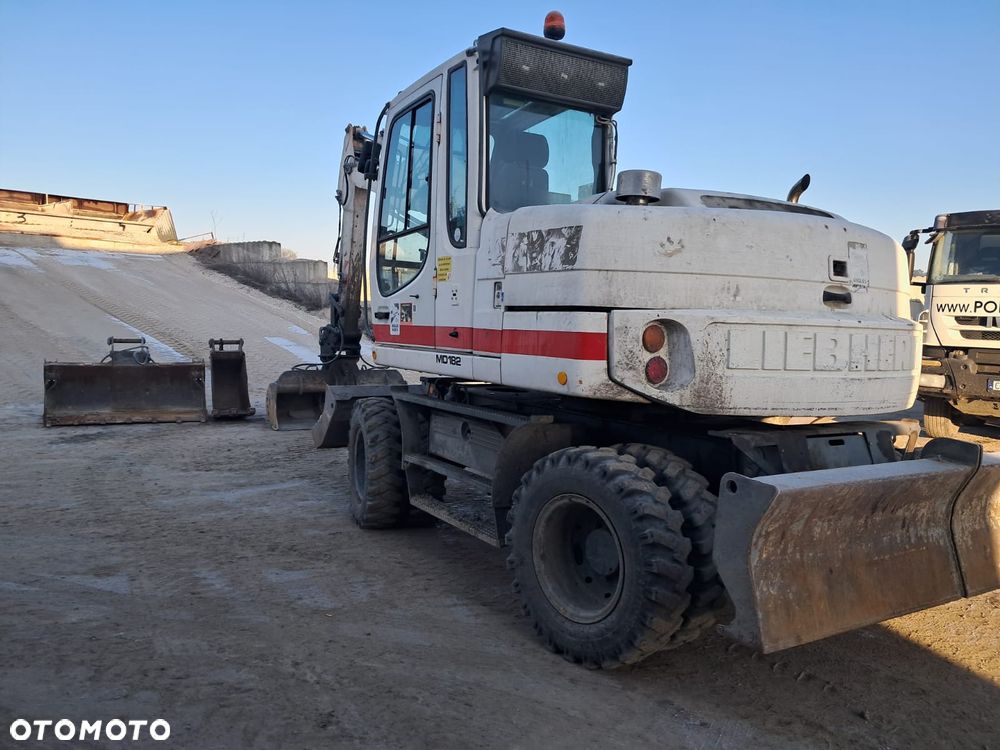 Liebherr A311 Litronic - 3
