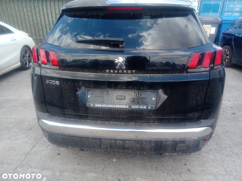 Peugeot 3008 1.5 BlueHDi Allure S&S EAT8 - 7