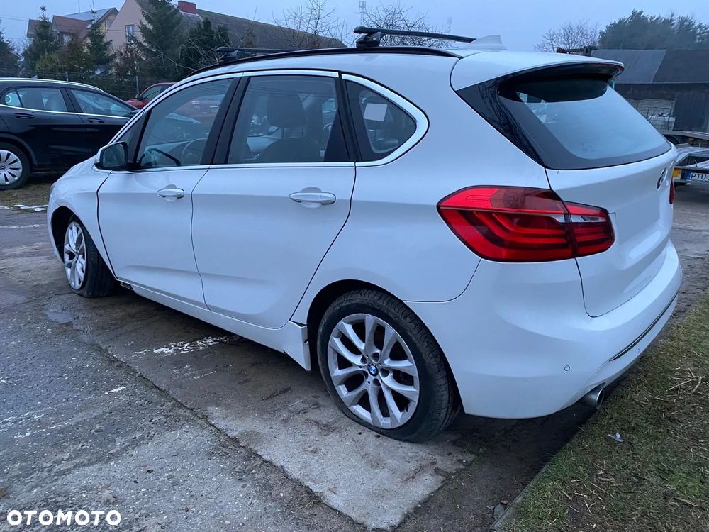 BMW Seria 2 216d - 4