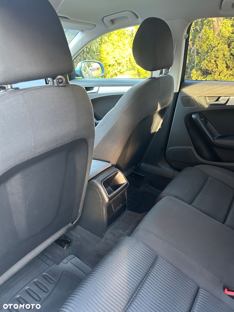Audi A4 Limousine 2.0 TDI DPF Attraction - 12