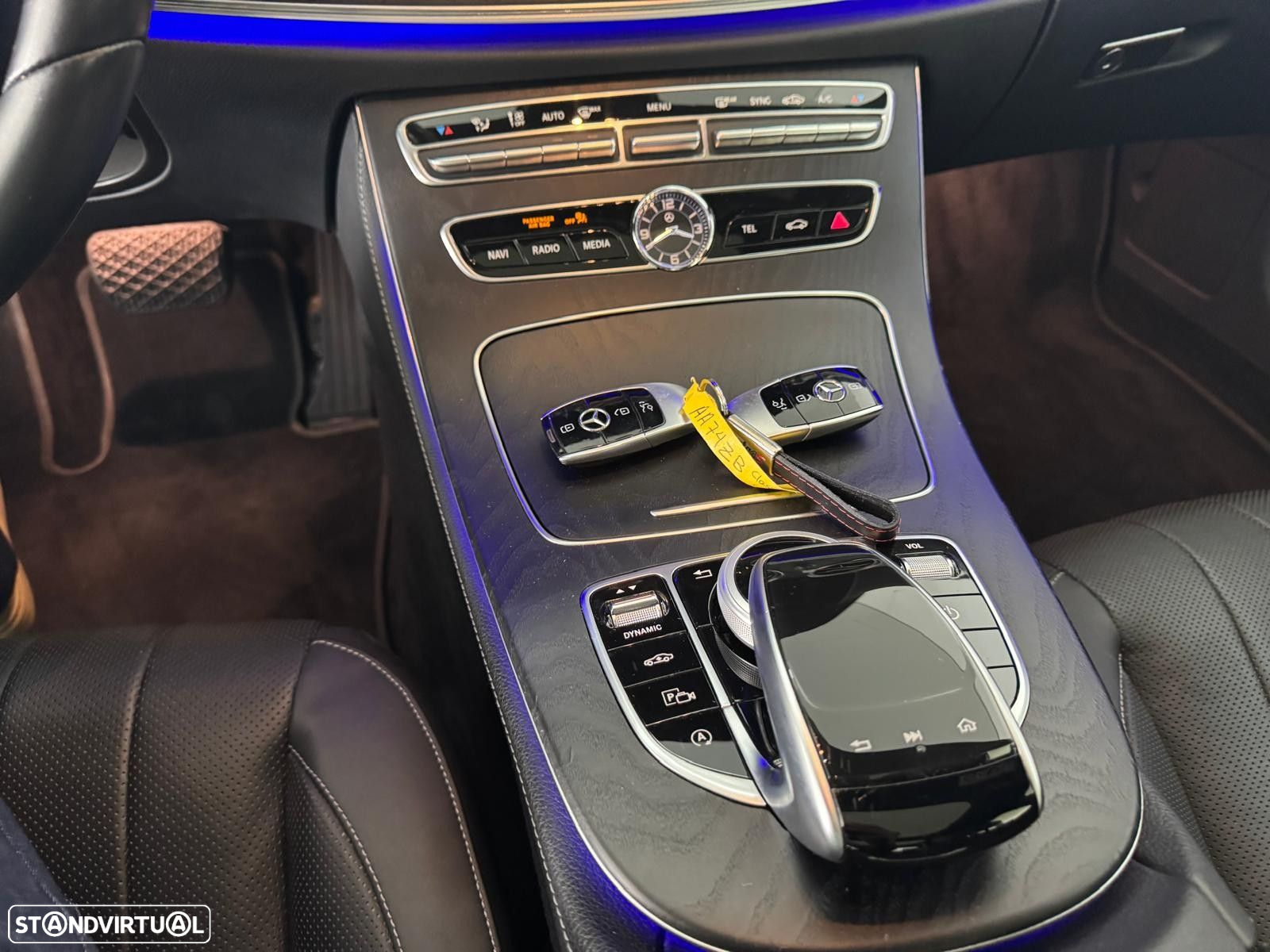 Mercedes-Benz E 220 d Exclusive - 28