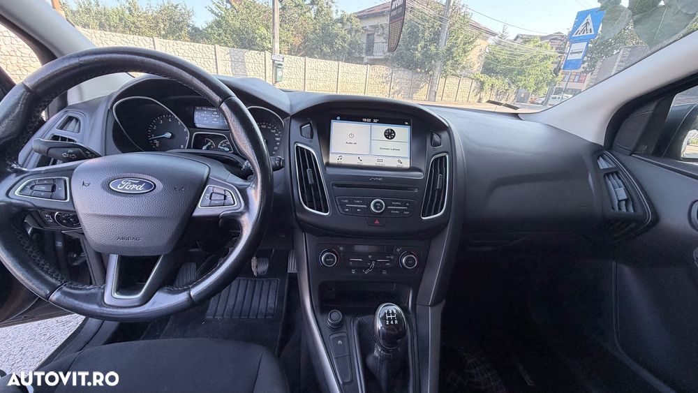 Ford Focus 1.0 EcoBoost Trend - 12