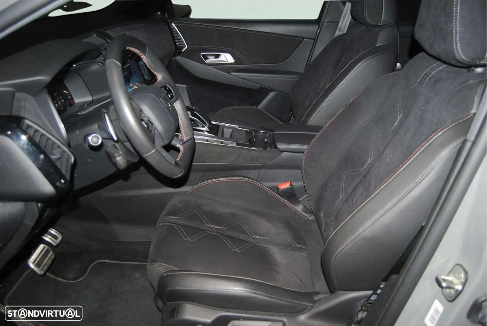 DS DS7 E-Tense Performance Line+ EAT8 - 16