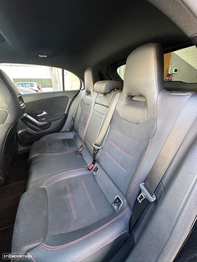 Mercedes-Benz A 250 e AMG Line - 11