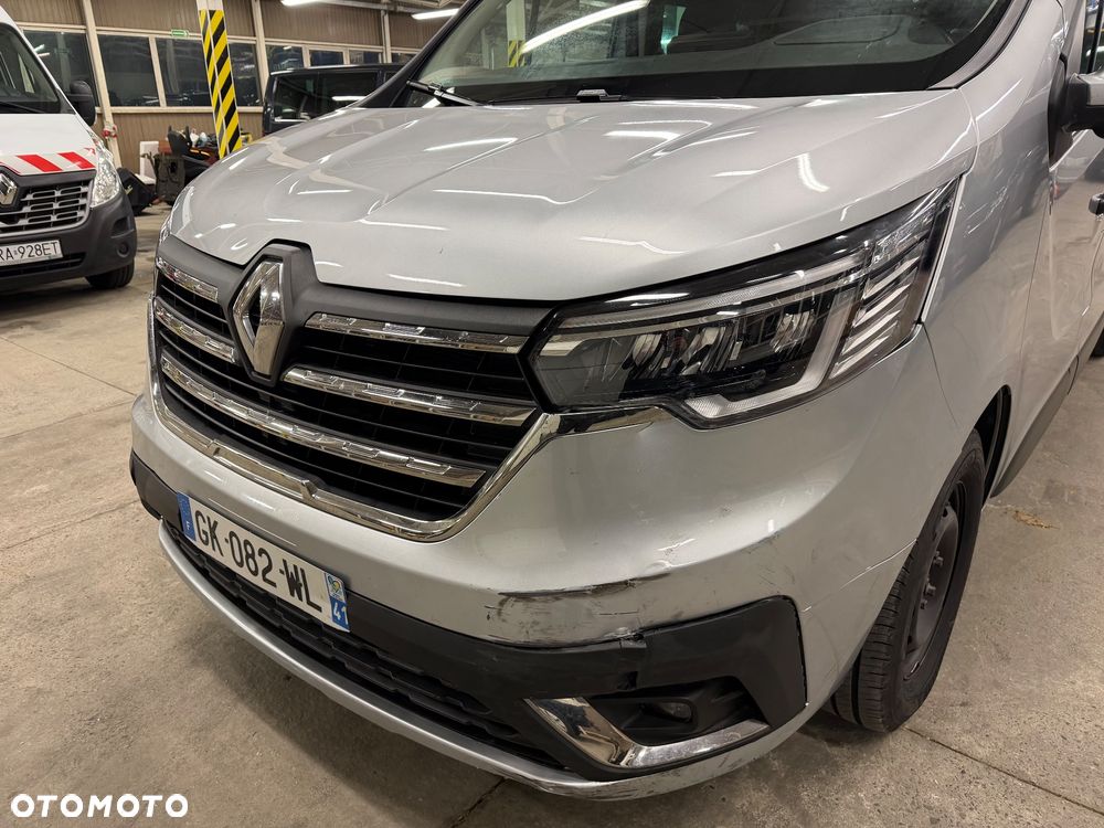 Renault Trafic - 12