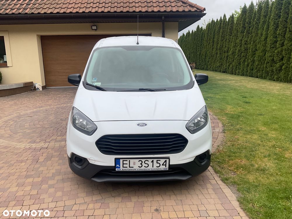 Ford Transit Courier - 2