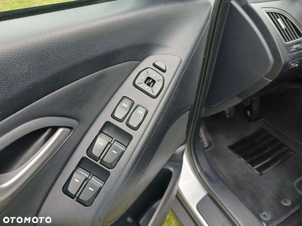 Hyundai ix35 2.0 2WD Style - 29