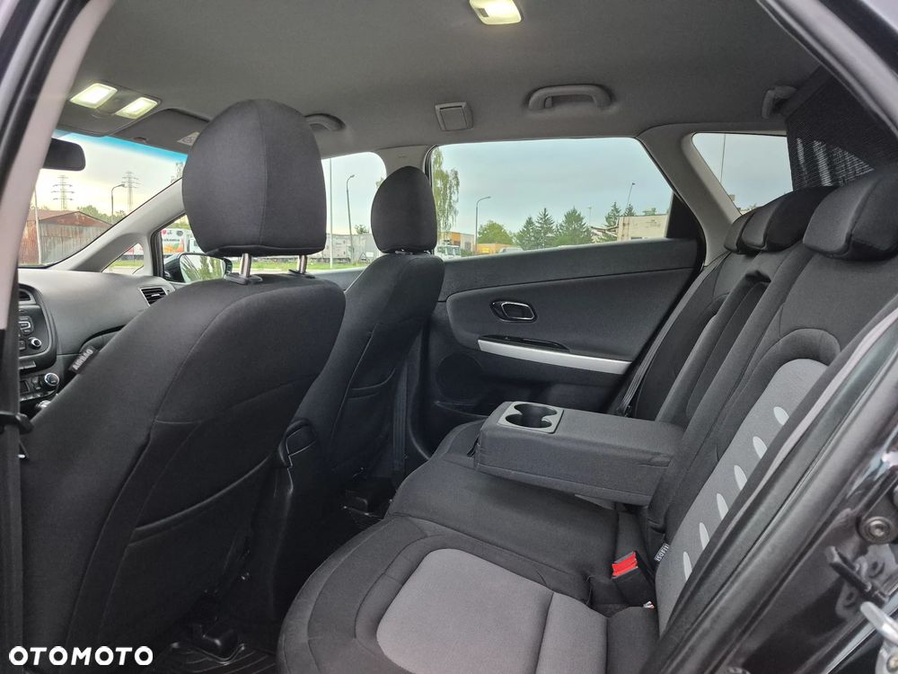 Kia Ceed 1.6 GDI Business Line - 13