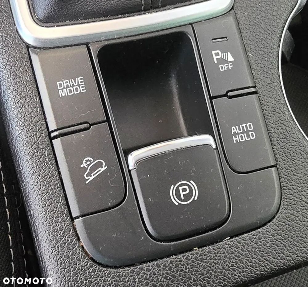 Kia Sportage 1.6 T-GDI Black Edition 2WD DCT - 13