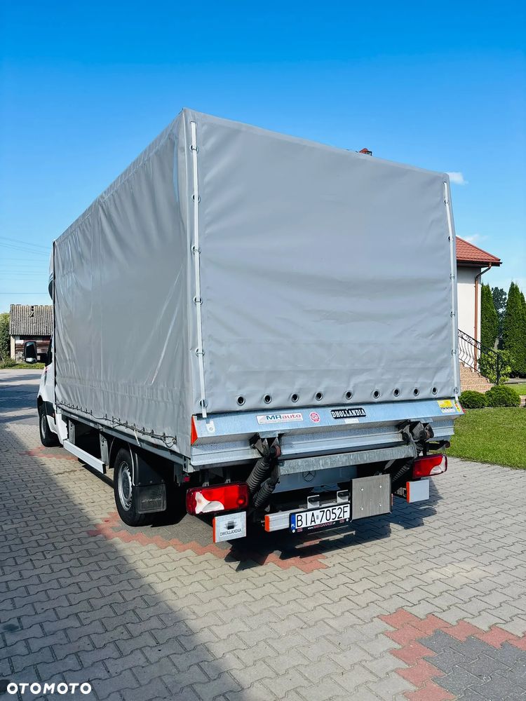 Mercedes-Benz SPRINTER - 3