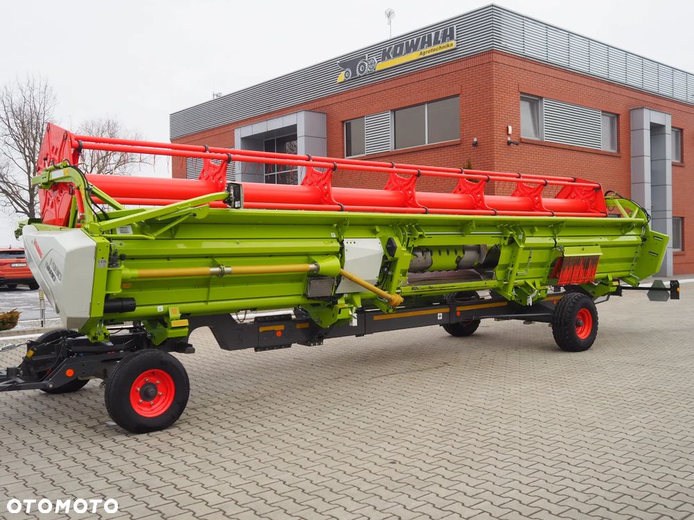 Claas Lexion 7500 + V930 - 12