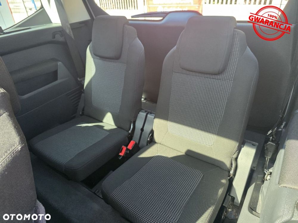 Peugeot 5008 - 22