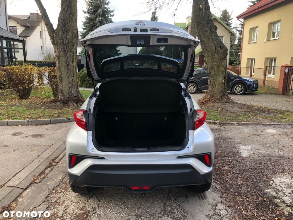 Toyota C-HR - 10
