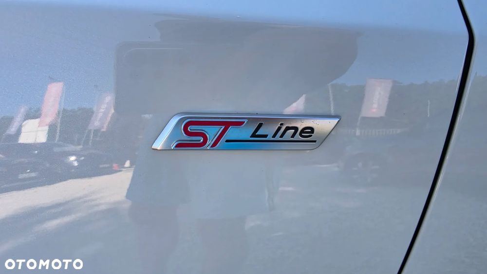 Ford Focus 1.5 EcoBoost ST-Line - 28