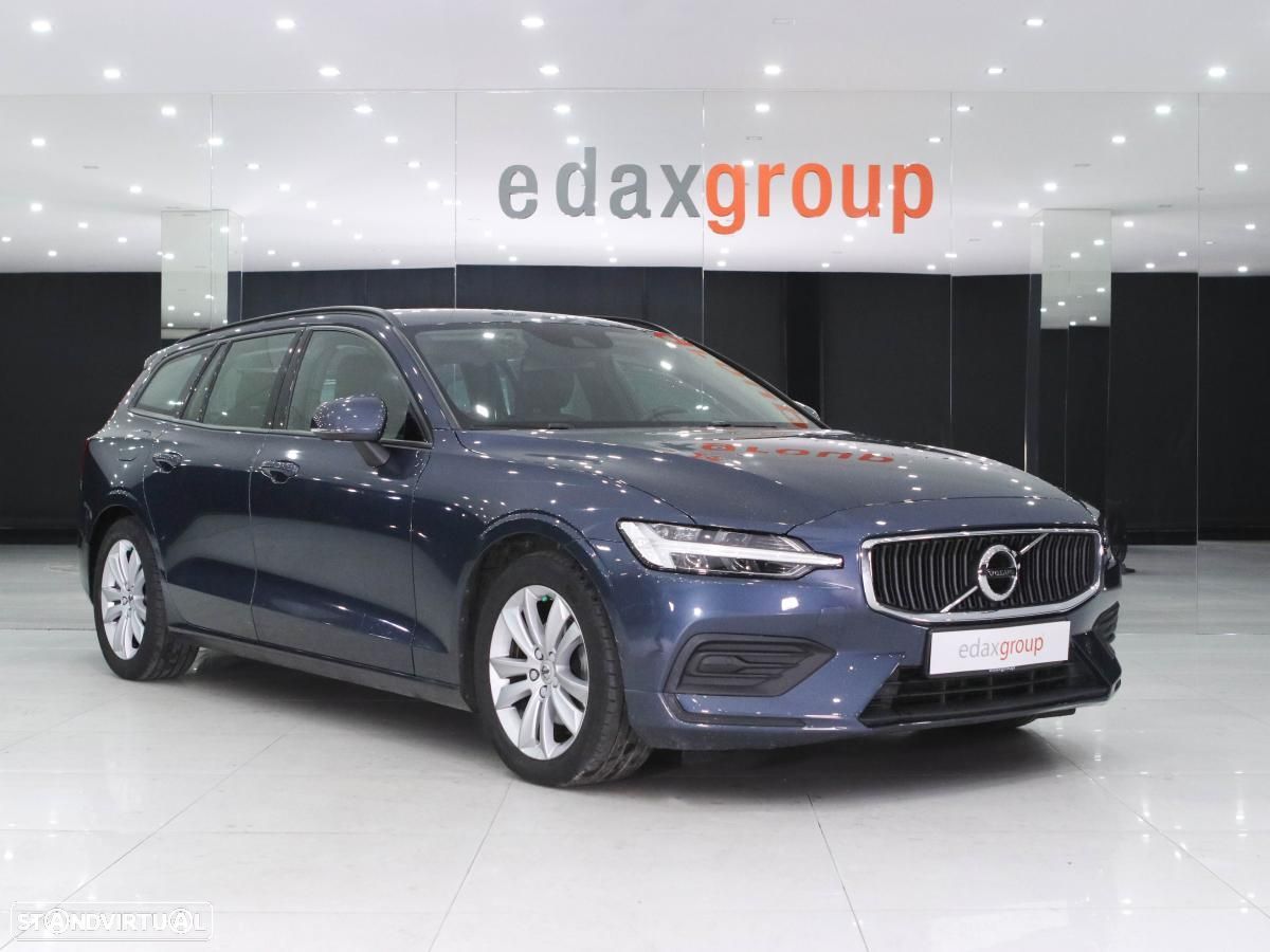 Volvo V60 2.0 D3 Momentum Geartronic - 1