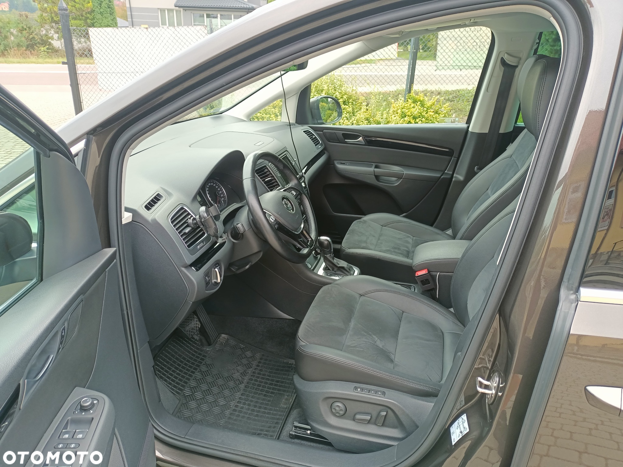 Volkswagen Sharan 2.0 TDI 4Mot Highline DSG - 15