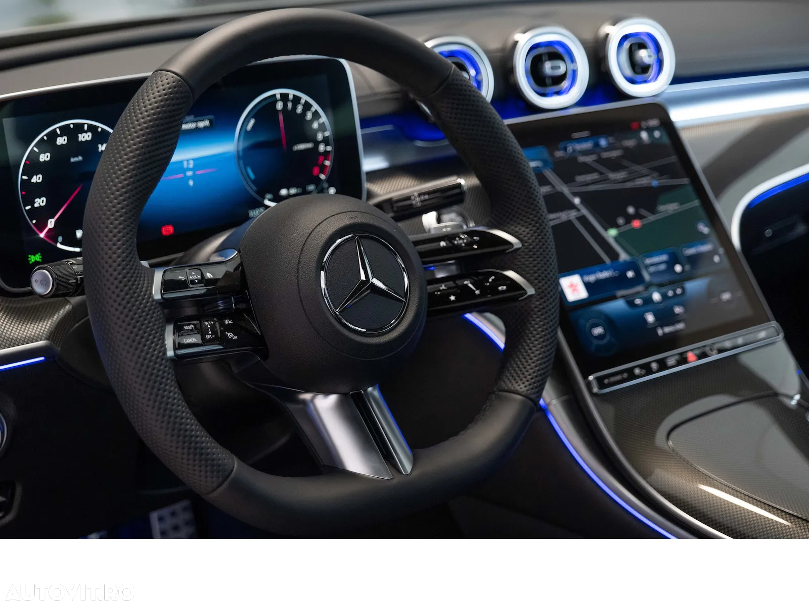 Mercedes-Benz C 300 e 4Matic 9G-TRONIC AMG Line - 14