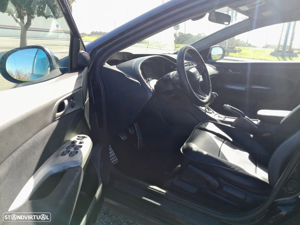 Honda Civic 1.4 Sport - 21