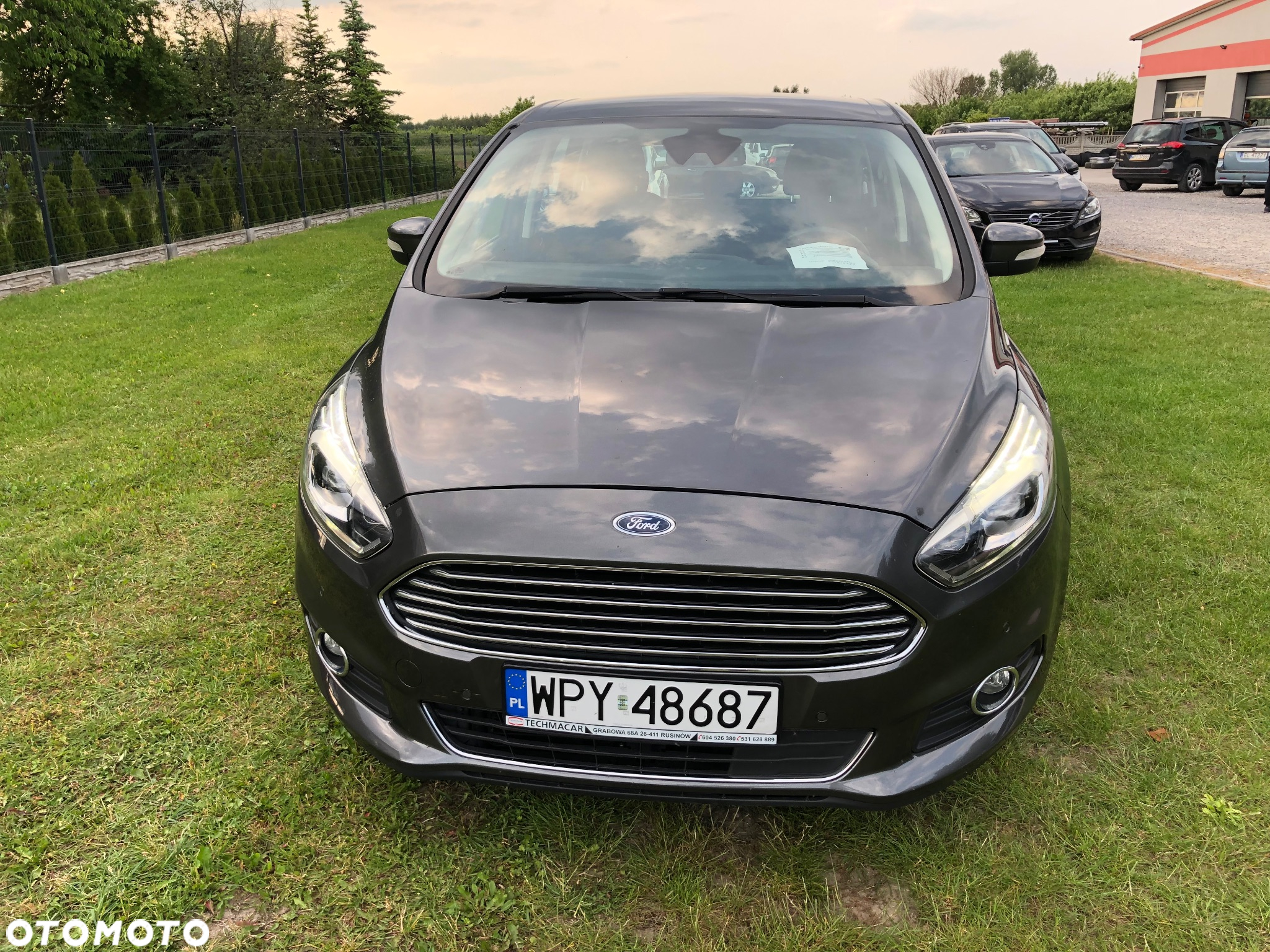 Ford S-Max 1.5 Eco Boost Start-Stopp Titanium - 2