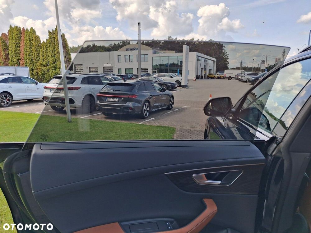 Audi Q8 - 40