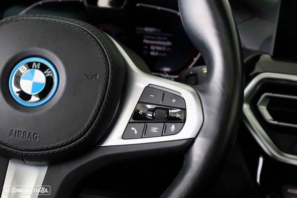 BMW iX3 M Sport Inspiring - 21