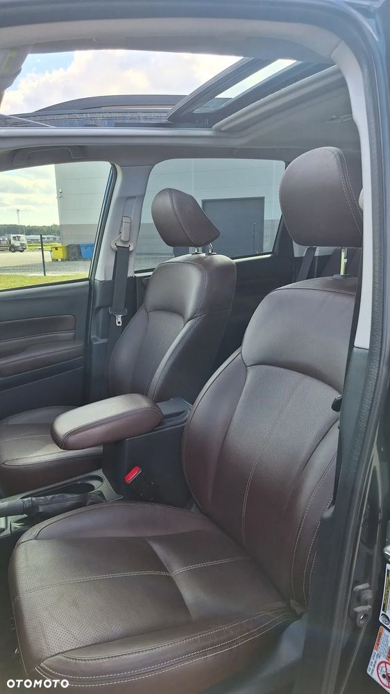 Subaru Forester 2.0 XT Platinum Lineartronic - 24