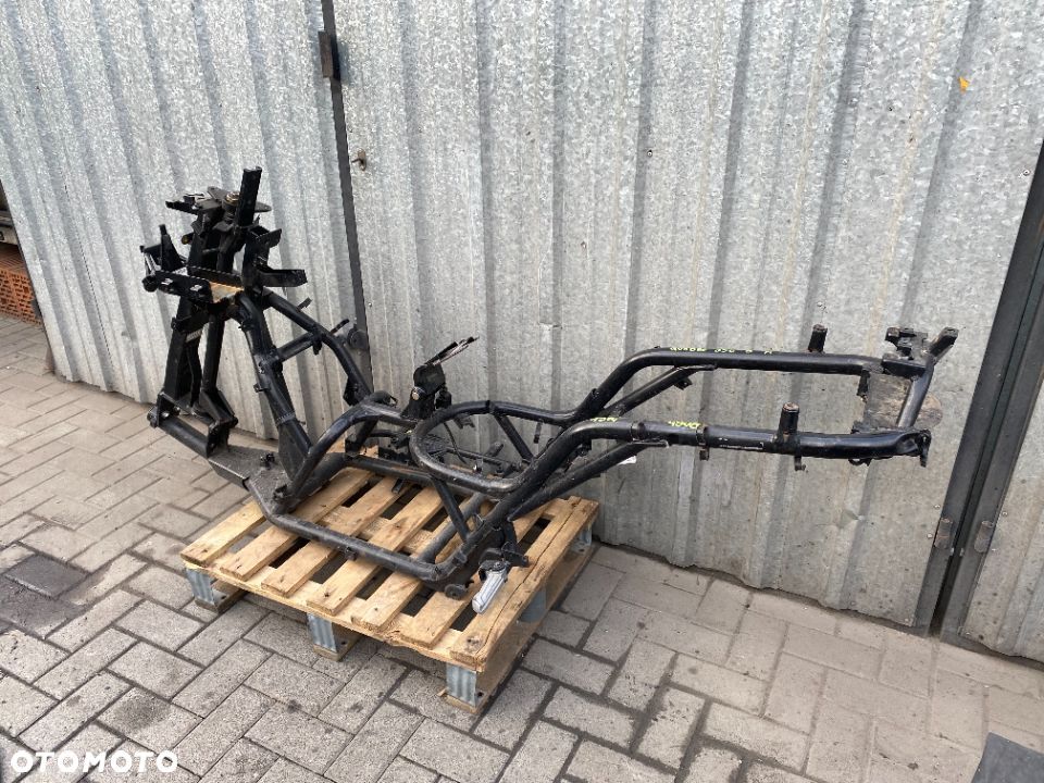 Rama dokumenty Quadro 3 350 13r. - 1