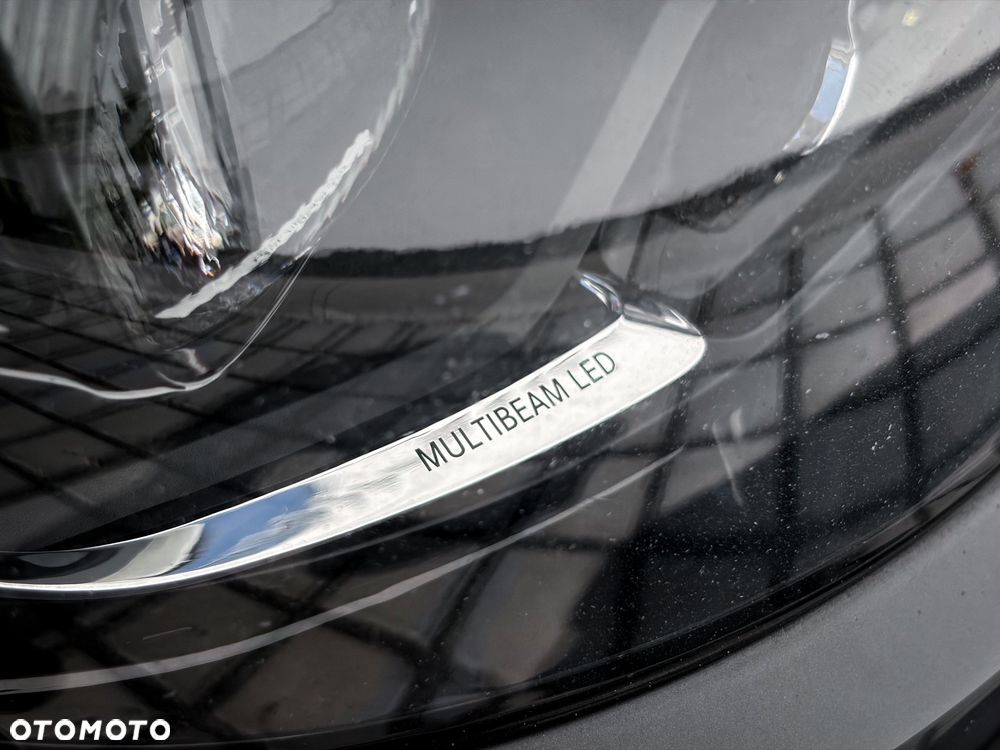 Mercedes-Benz Klasa E 300 de 9G-TRONIC AMG Line - 36