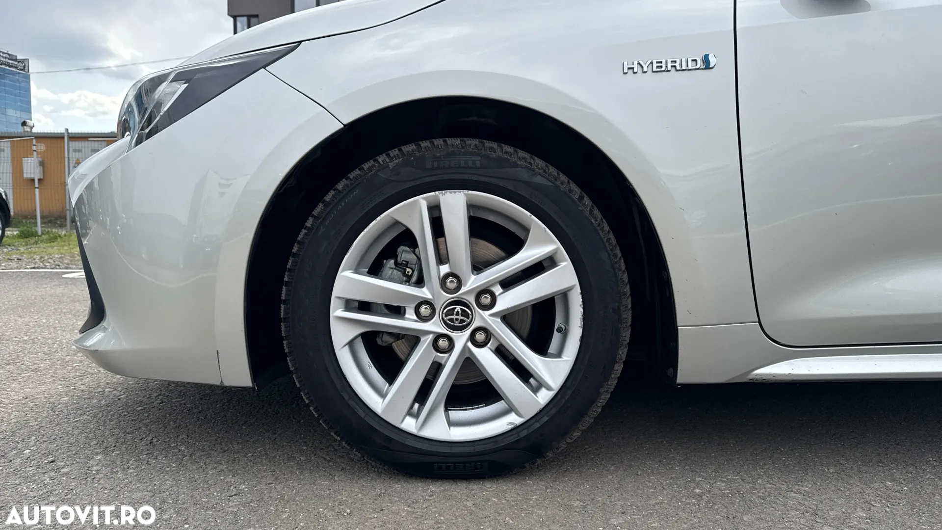 Toyota Corolla TS 1.8 HSD Business - 20