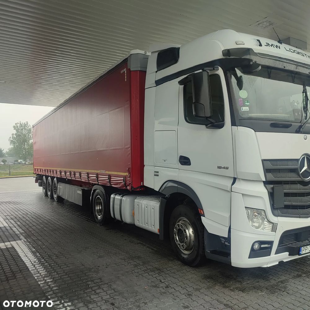 Mercedes-Benz ACTROS - 4