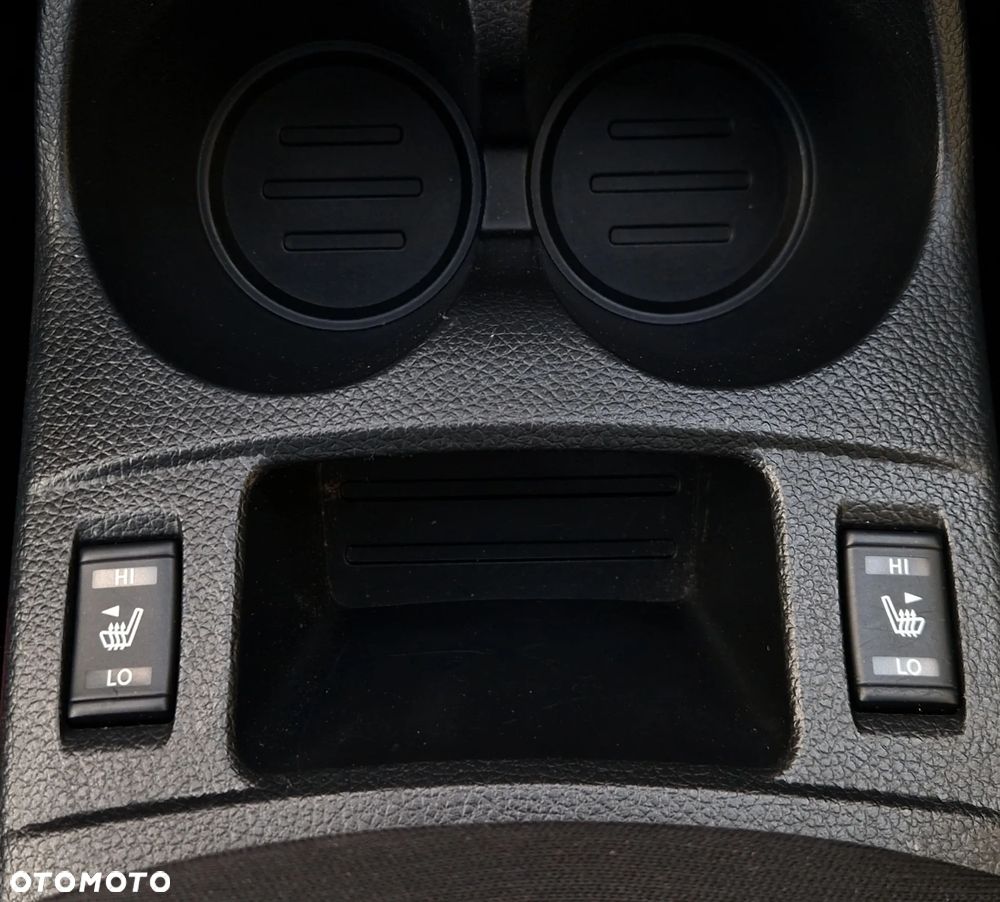 Nissan Qashqai 1.6 DIG-T N-Connecta - 18